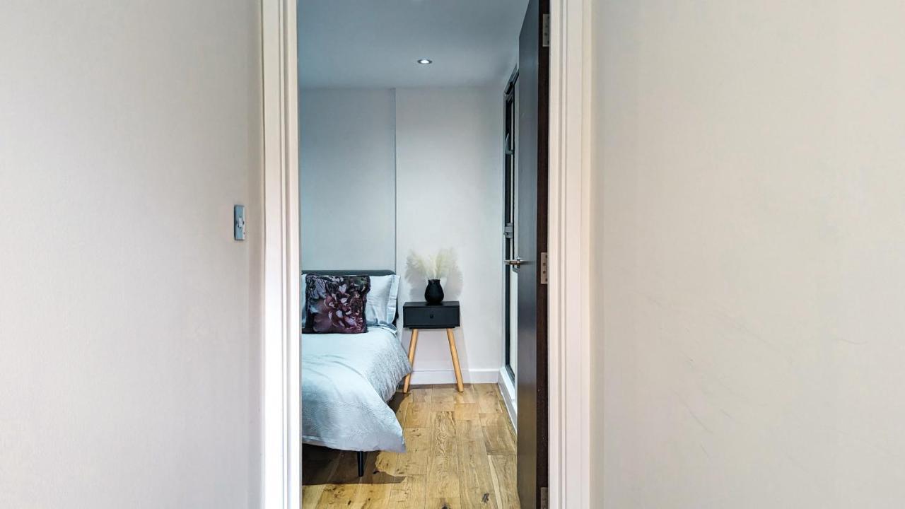 Spacious Apartment In Trendy Hackney 런던 외부 사진